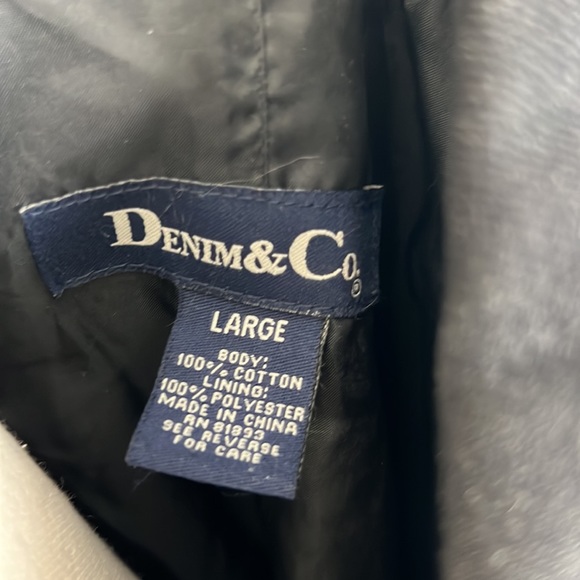 Denim & Co Denim Jacket EUC - Picture 16 of 17